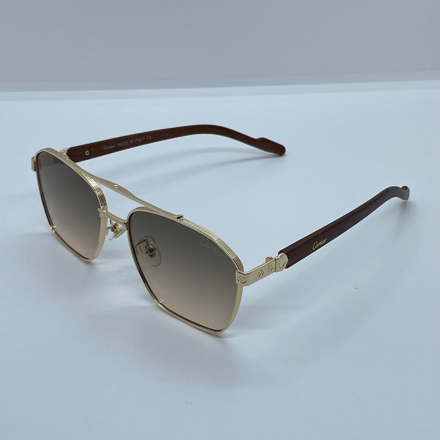 Solaires: Cartier Gold Frame
