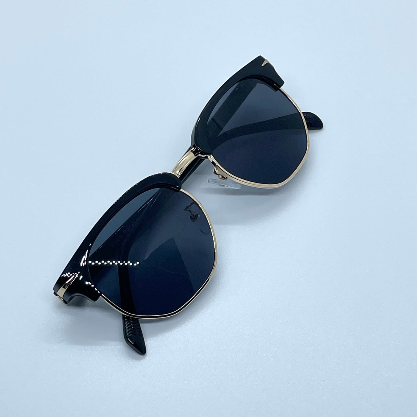Solaires: David Beckhame Black Grey Polarized