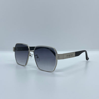 Solaires: Dior Icon Silver Square