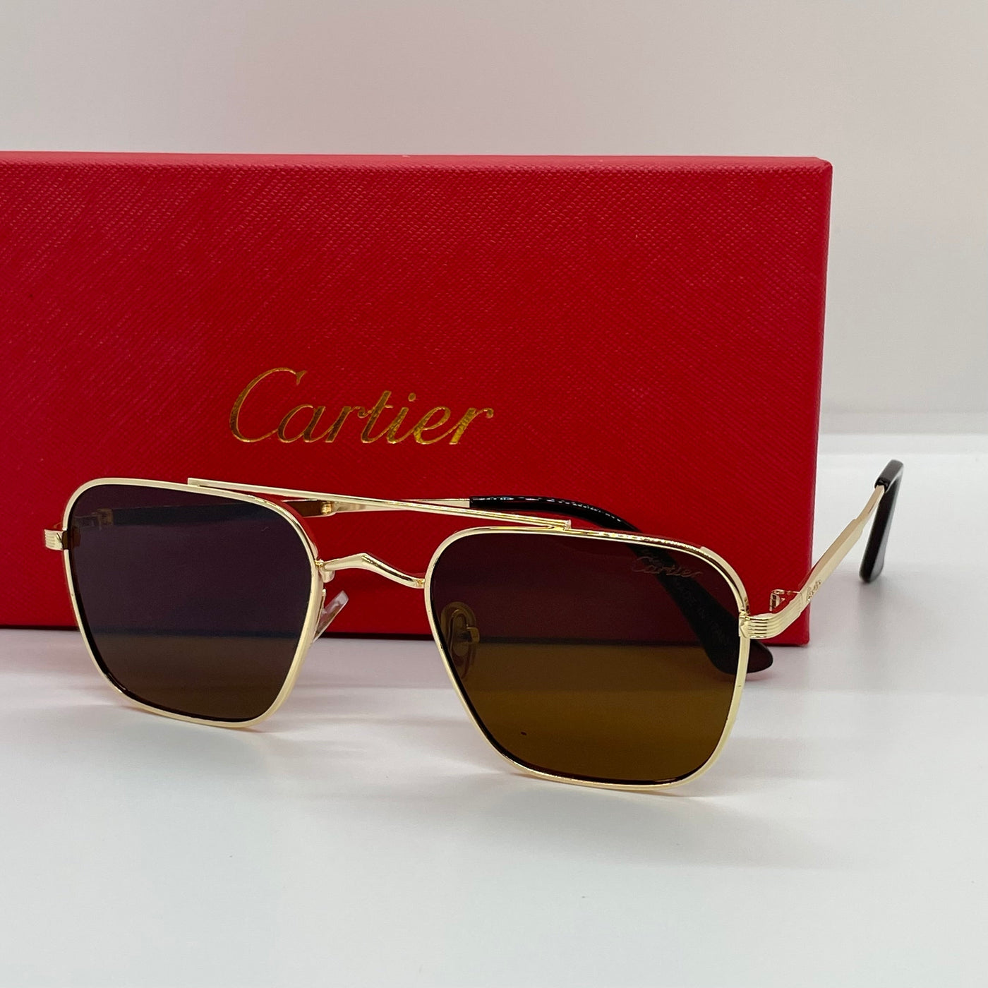 Solaires: Cartier Morgan Gold
