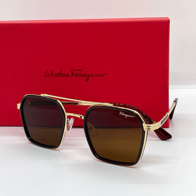 Solaires: Ferragamo Gold Square