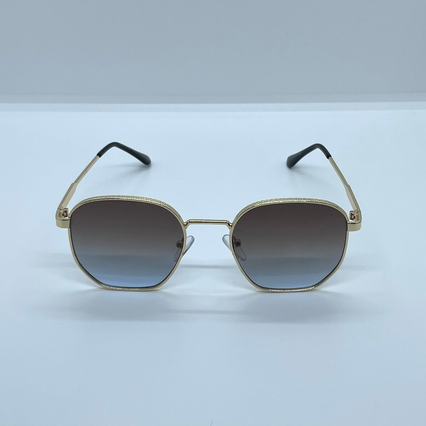 Solaires: Louis Vuitton Gold Fram