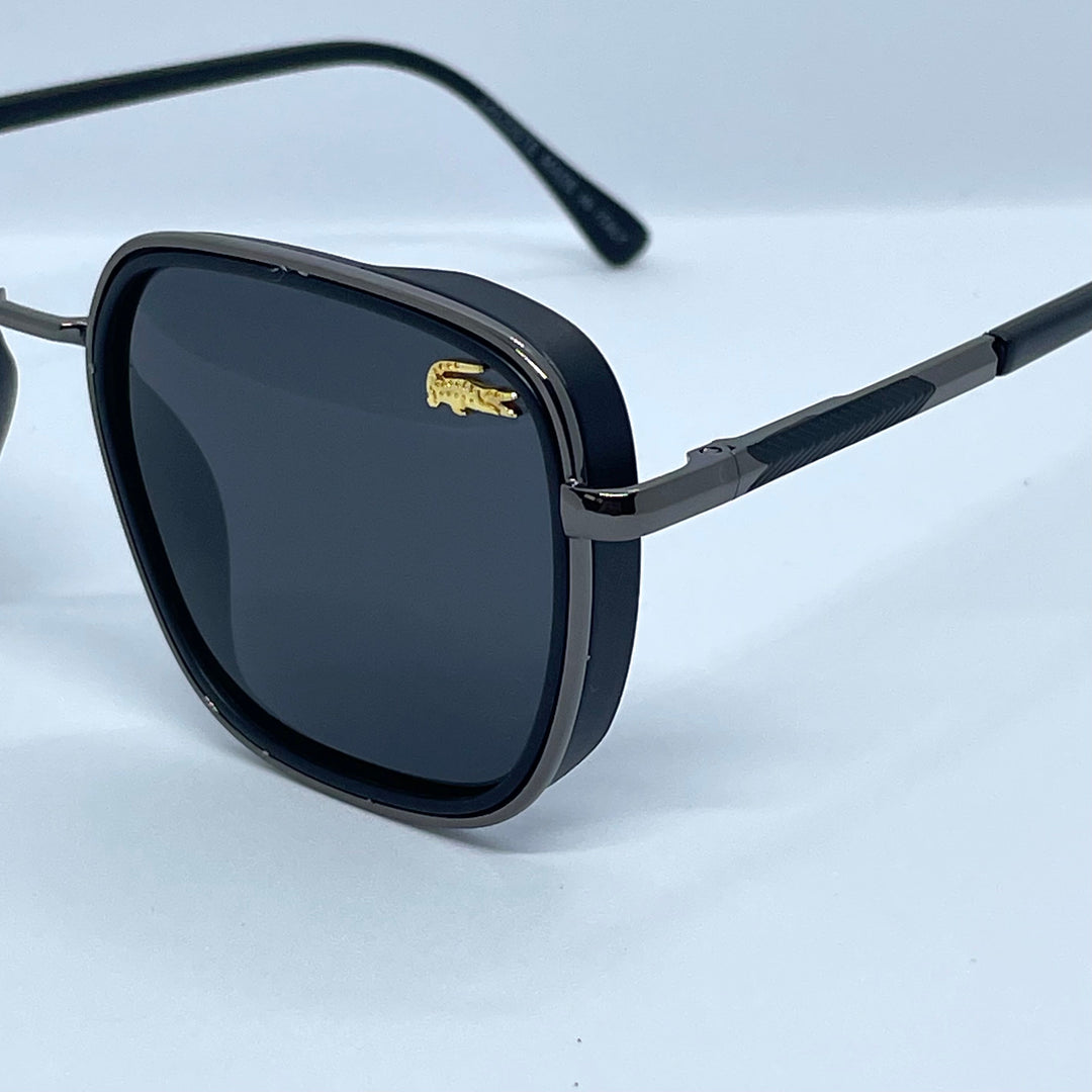 Solaires: Lacoste Square Black