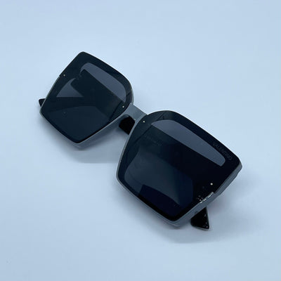 Solaires: Valentino squared acetate