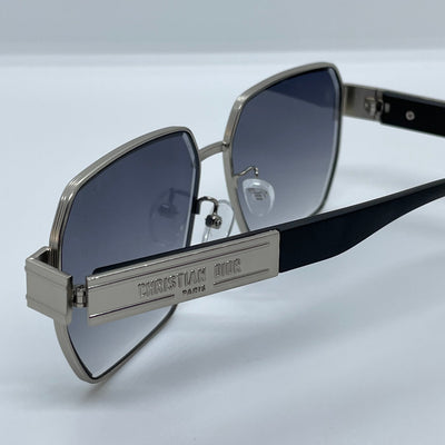 Solaires: Dior Icon Silver Square