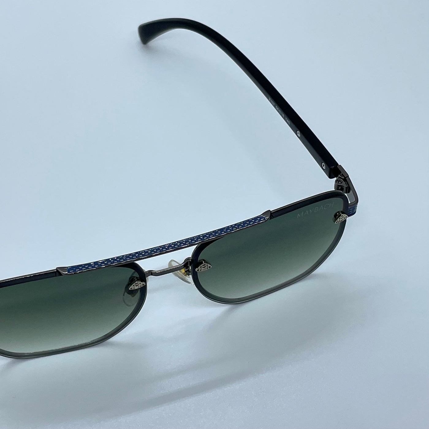 Solaires: Maybach The Dawn