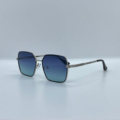 Solaires: Louis Vuitton Signature Metal Square