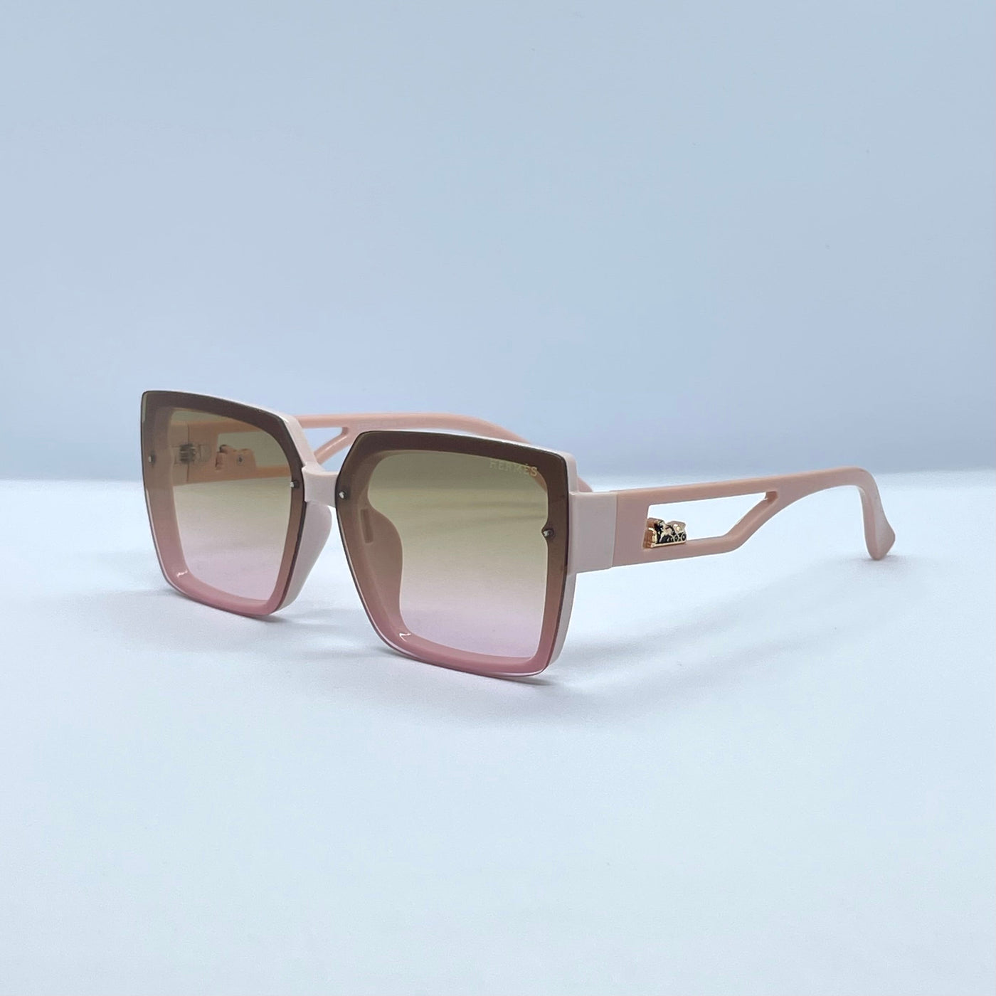 Solaires: Hermes Pink Sunglasses