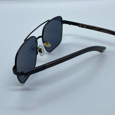Solaires: Cartier Signature Gold Square