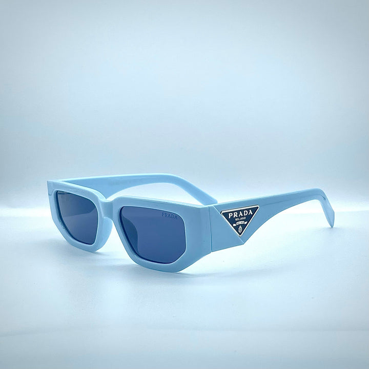 Solaires: Prada Triangulaire Baby Bleu