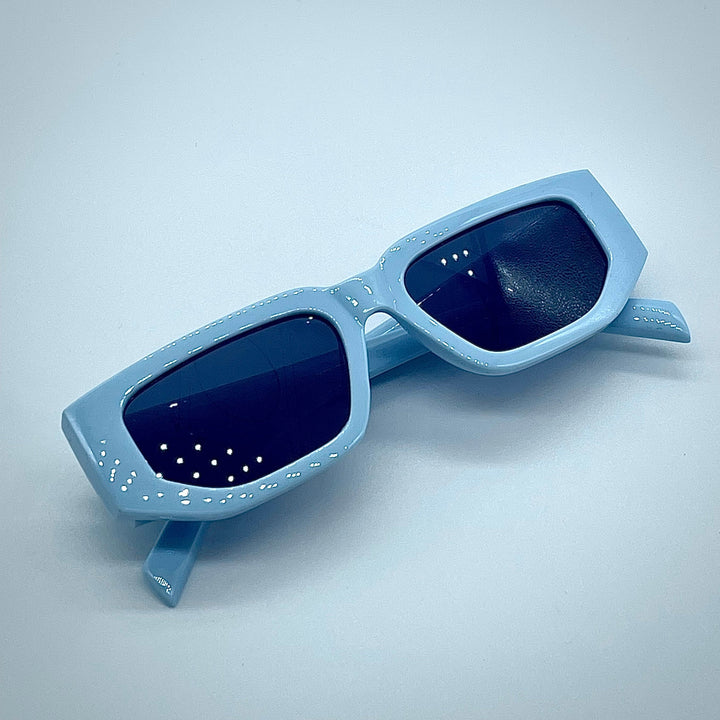 Solaires: Prada Triangulaire Baby Bleu